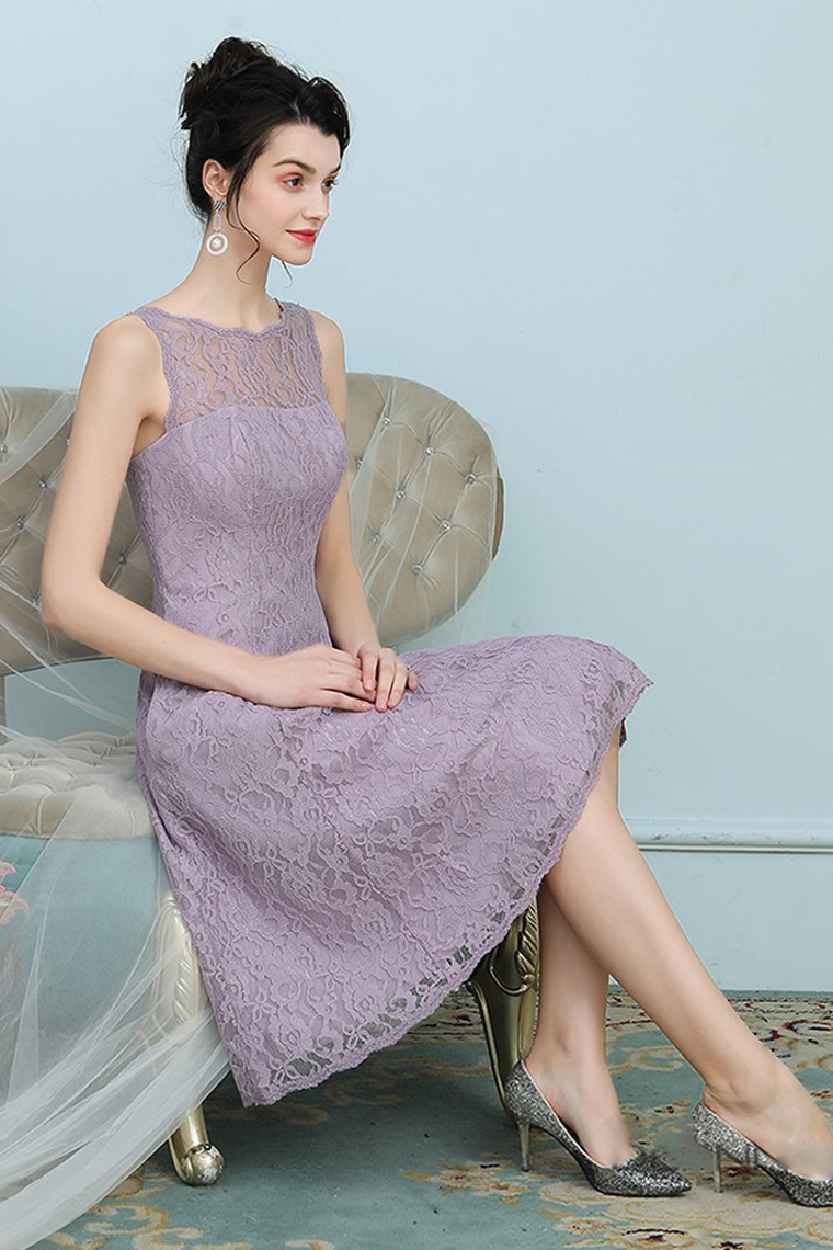 India Lace Knee Length Natural Waist A-Line/Princess Sleeveless Straps Bridesmaid Dresses