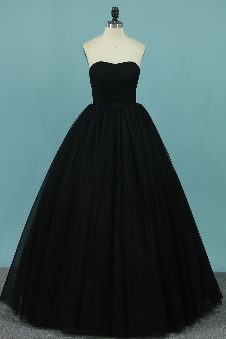 2022 New Arrival Tulle Prom Dresses Strapless A Line With Ruffles