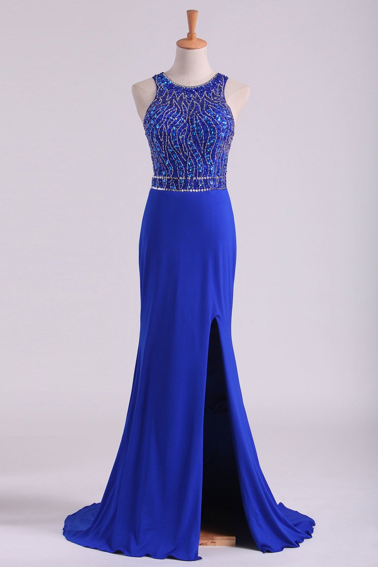 2022 Open Back Prom Dresses Scoop Spandex With Beading And Slit Sweep Train