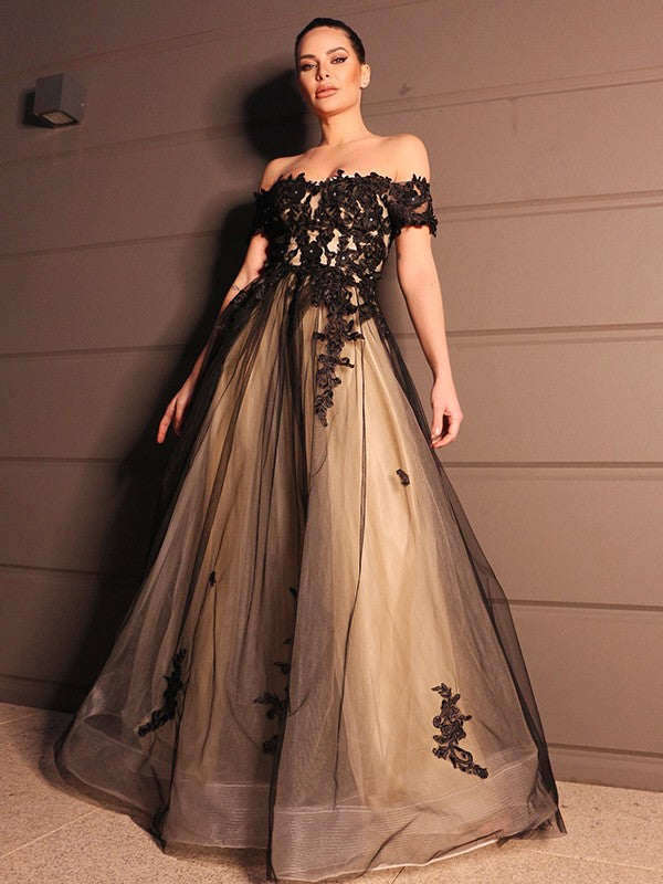 A-Line/Princess Tulle Applique Off-the-Shoulder Short Sleeves Floor-Length Wedding Dresses HEP0006079