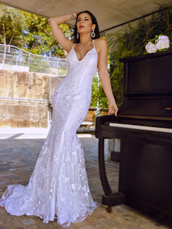Trumpet/Mermaid Sleeveless Tulle Lace Spaghetti Straps Court Train Wedding Dresses HEP0005992
