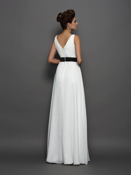 A-Line/Princess V-neck Sash/Ribbon/Belt Sleeveless Long Chiffon Wedding Dresses HEP0006331