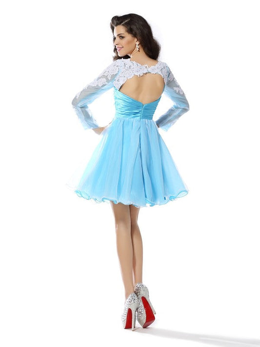 A-Line/Princess Homecoming Dresses Satin Jenny Cocktail Scoop Applique Long Sleeves Short Elastic Woven Dresses