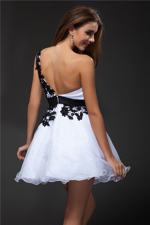Cocktail Makayla Homecoming Dresses Empire Strapless Applique Sleeveless Short Organza Dresses
