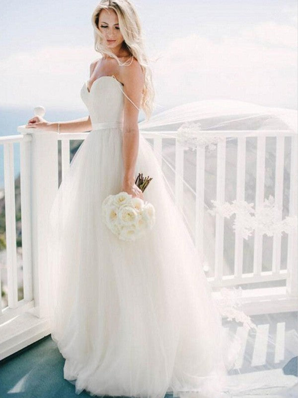Ball Gown Sweetheart Sweep/Brush Train Sleeveless Tulle Wedding Dresses HEP0006037