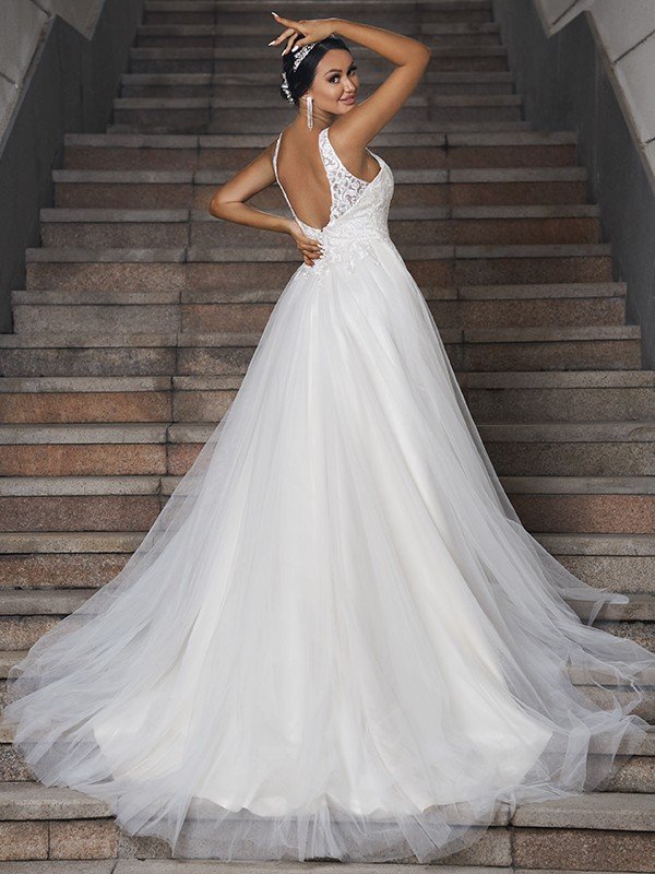 A-Line/Princess Tulle Applique V-neck Sleeveless Court Train Wedding Dresses HEP0005983