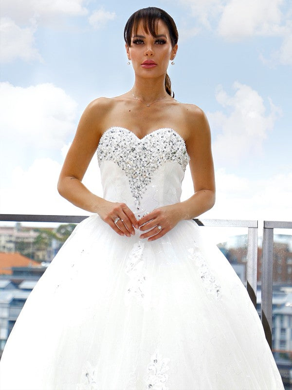 Ball Gown Tulle Sweetheart Applique Sleeveless Cathedral Train Wedding Dresses HEP0006023
